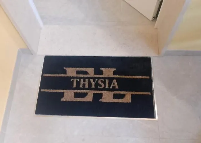 Thysia *